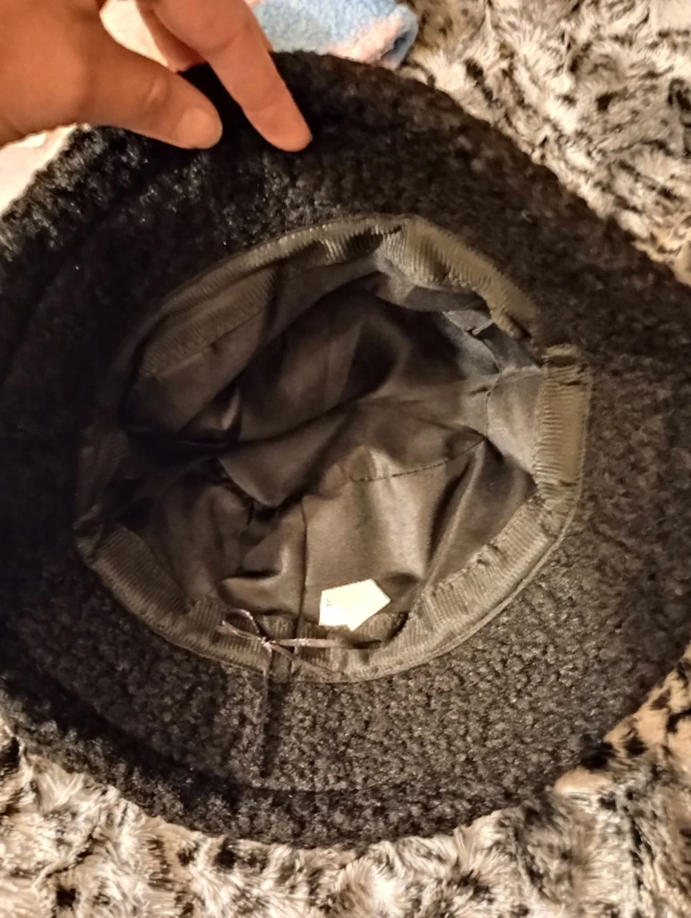 NWT (3) Fleece Plush Bucket Hat - Ivory Cream, Multicolor & Black - Picture 12 of 12